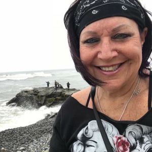 Meet your Posher, Ava